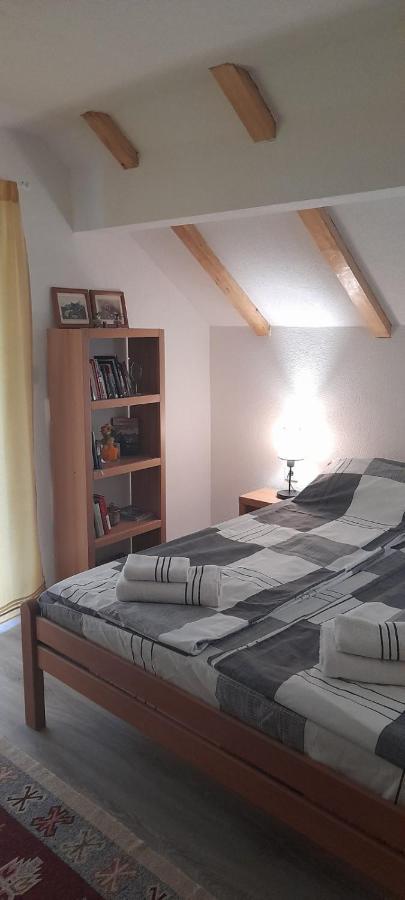 فيلا Ravne Weekend House فيسوكو المظهر الخارجي الصورة