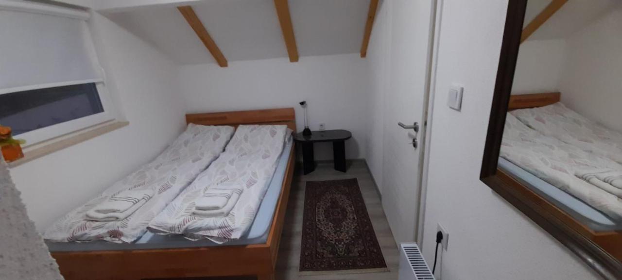 فيلا Ravne Weekend House فيسوكو المظهر الخارجي الصورة